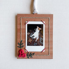  Holiday Roses Instant Photo Embroidery Frame Ornament Kit
