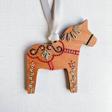  Dala Horse Wooden Embroidery Kit